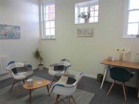 Consulting room 2.jpg
